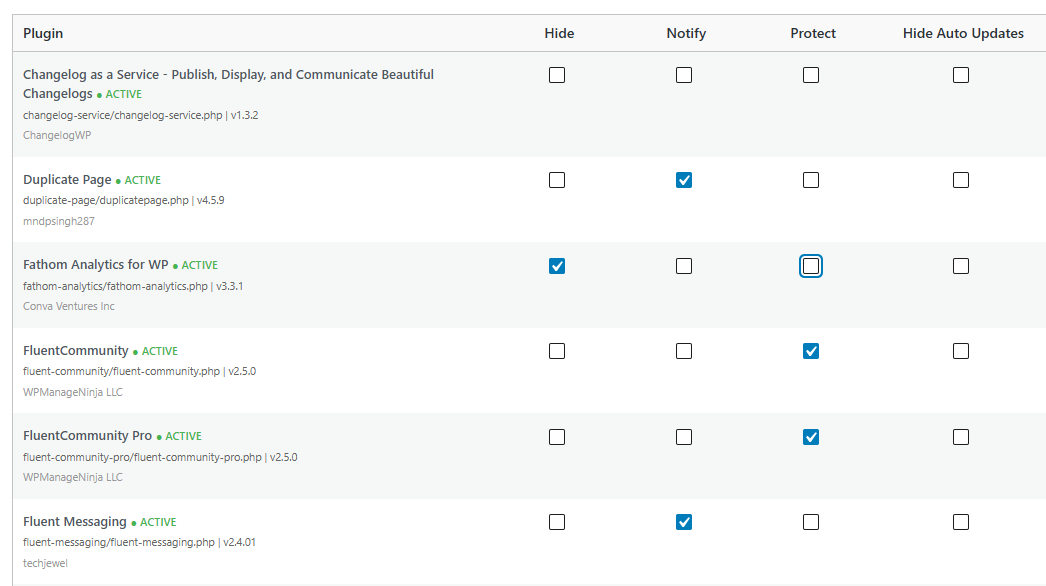 WordPress plugin management screenshot displaying active status and update options.